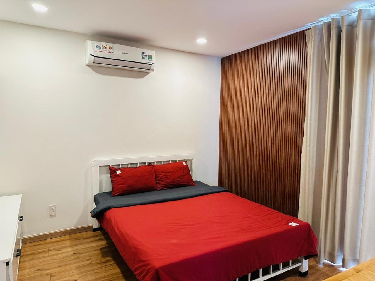 B786 Airport Apartment Хошимин Экстерьер фото